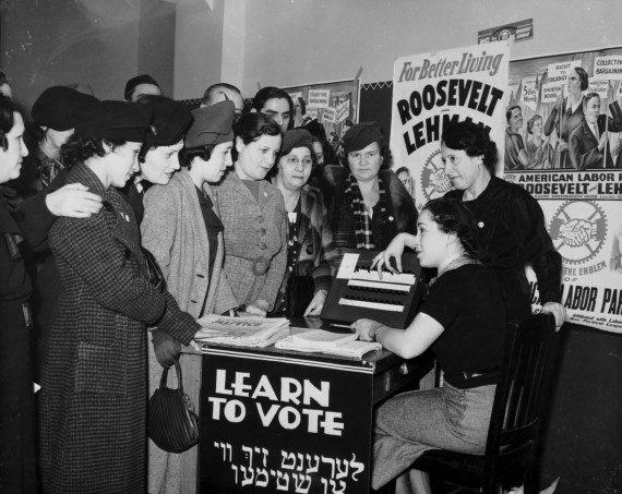 Women-Learning-How-to-Vote